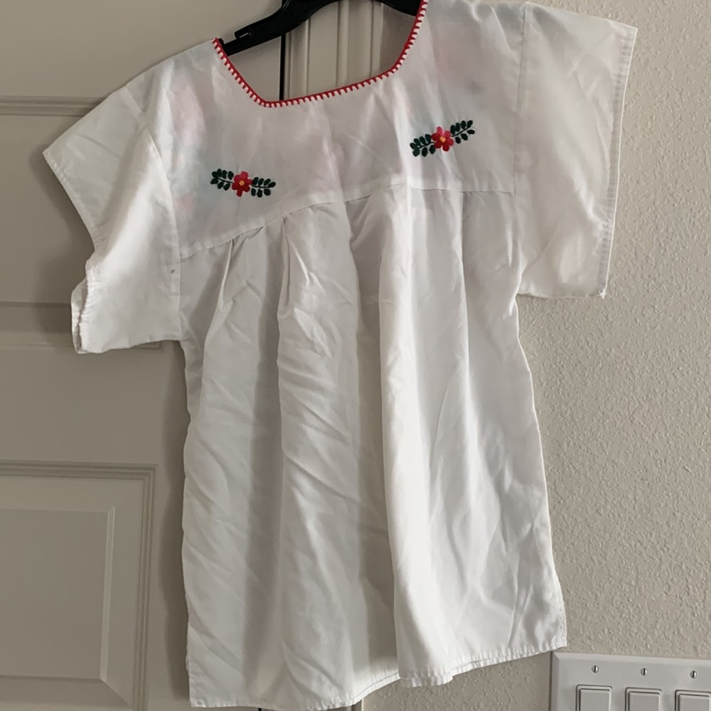 Mexican Embroidered Top White - Picture 3 of 10